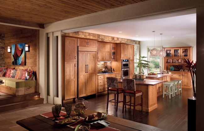Kitchen in Cherry in Honey Spice - KraftMaid